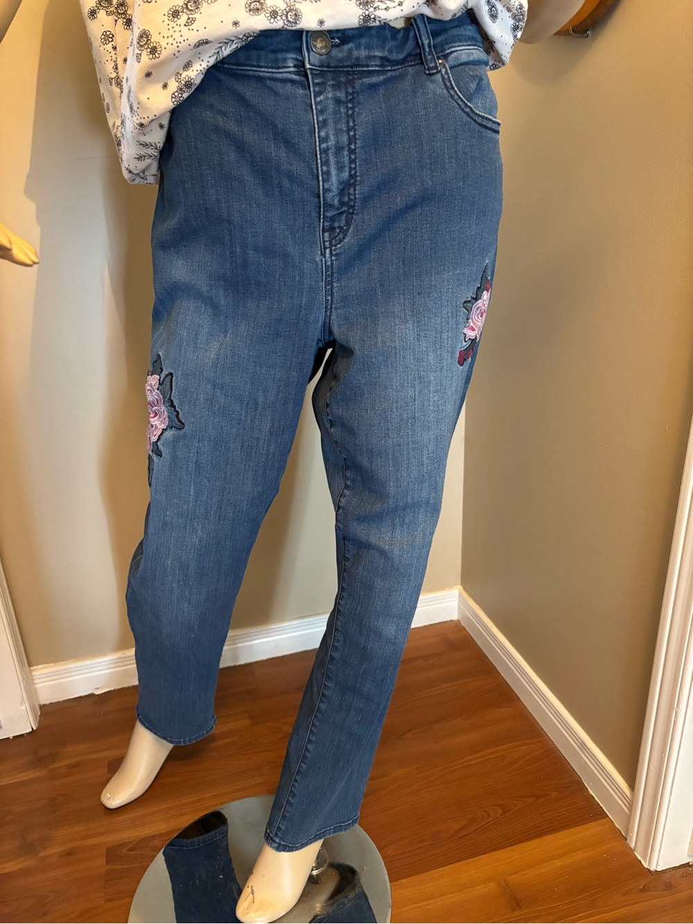 DC Women's Boyfriend Jeans in Medium Blue Wash